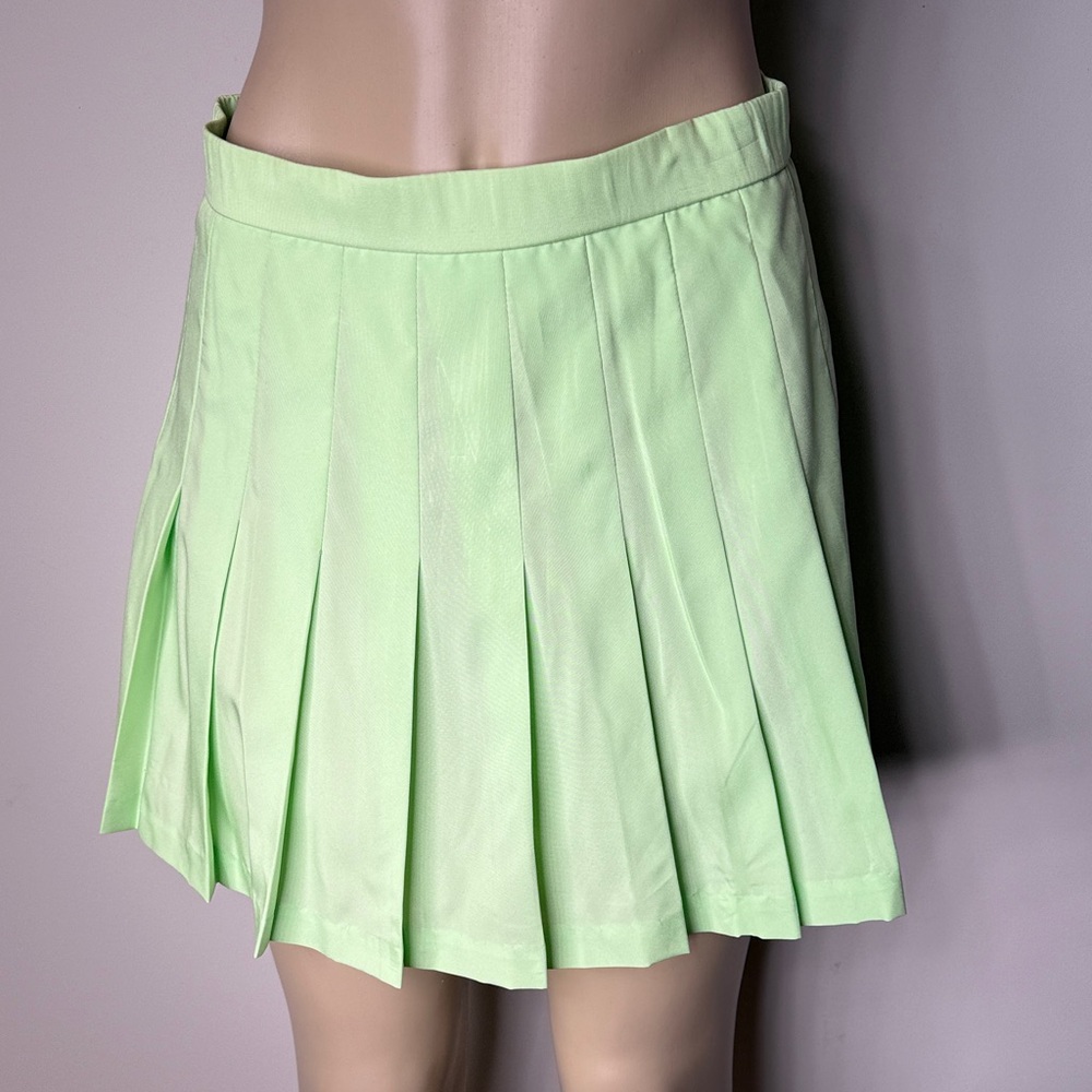 Light Green Pleated Mini Skirt - Women's Casual Pleated Skirt